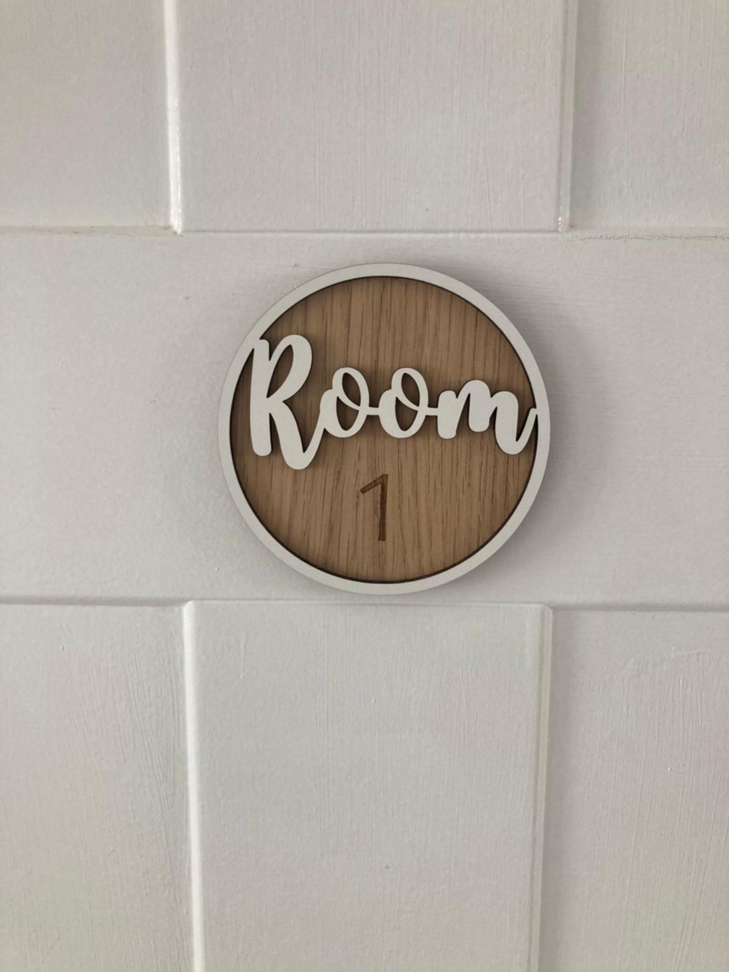 Private Double Room With Ensuite, No Breakfast, Truro City Centre Екстериор снимка